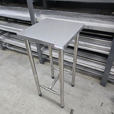 Mesa inox 430 39x39x85
