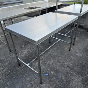 Mesa inox 430 1,15×0,67×0,85 Mesa inox 430 1,15×0,67×0,85